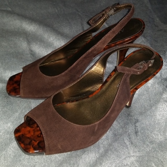 Anne Klein heels - Picture 2 of 7